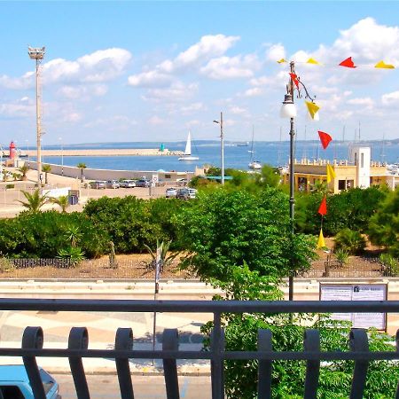 Beautiful Property In The Heart Of Gallipoli Exterior foto